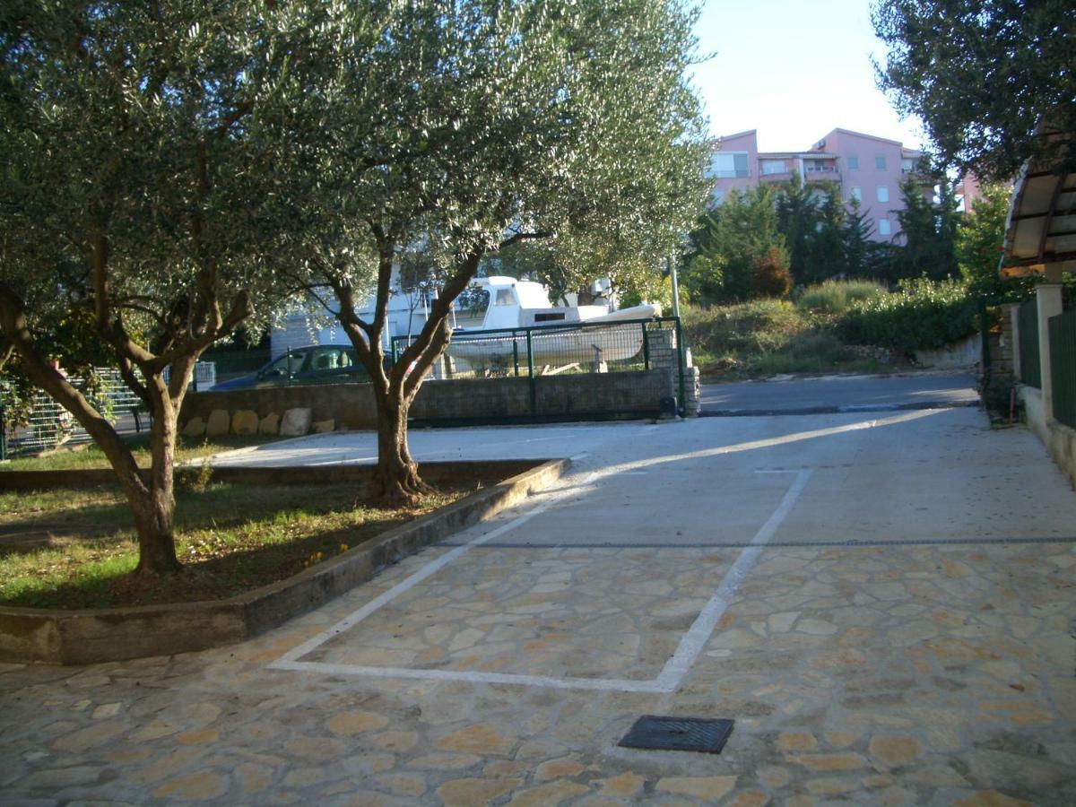 Appartement Nera à Zadar Extérieur photo
